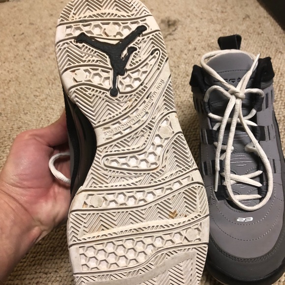 Jordan’s - Picture 2 of 3